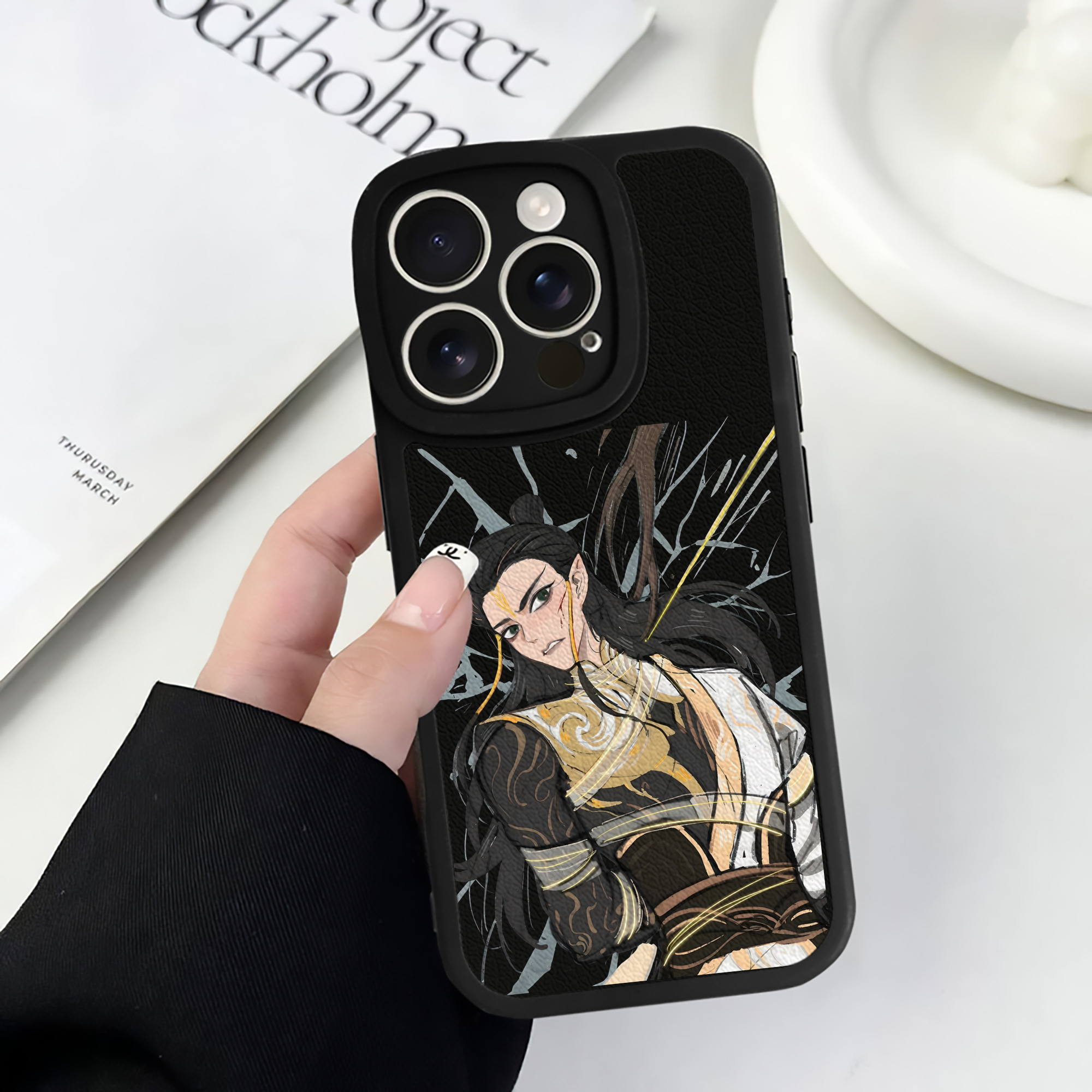 （画像用） Ne Zha 2 ナタ 魔童の大暴れ 【iPhone 16シリーズ対応】シリコンスマホケース（レザー調） 材質：シリコン